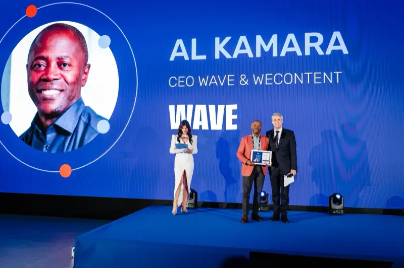 Al Kamara, de la WAVE & WECONTENT, pe scena galei