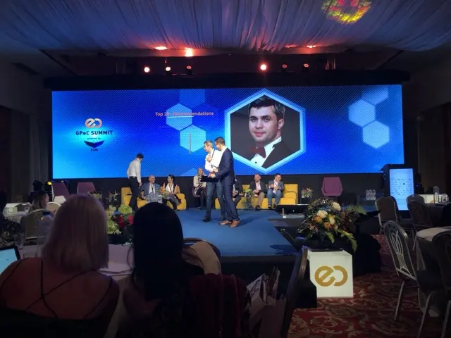 Scena GPeC Summit, cu publicul în sală